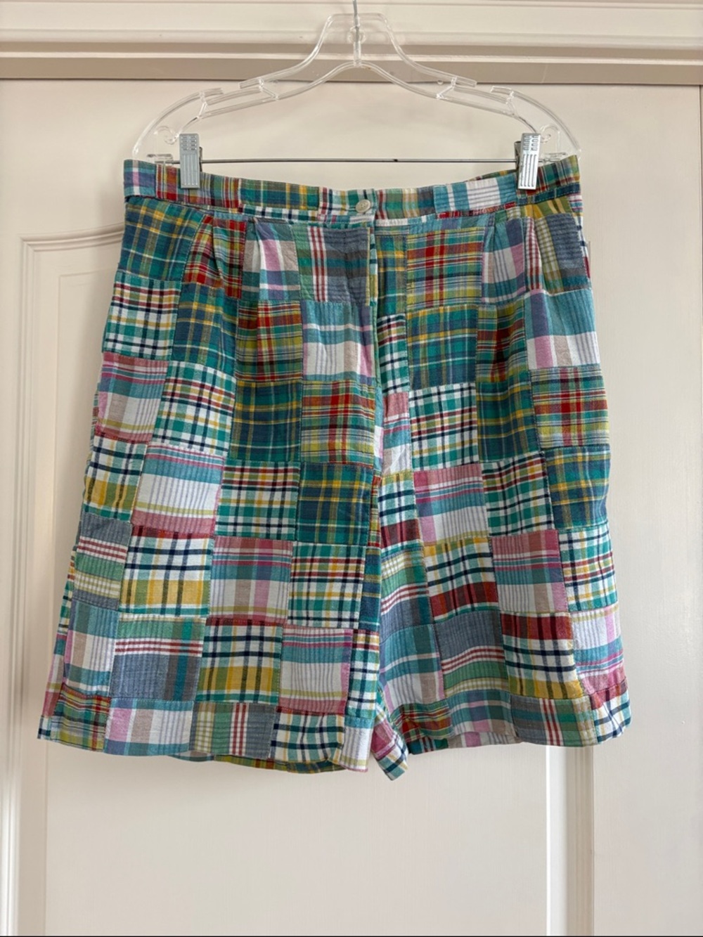 VINTAGE MARK,FORE & STRIKE MADRAS SHORTS WOMANS SIZE 16
